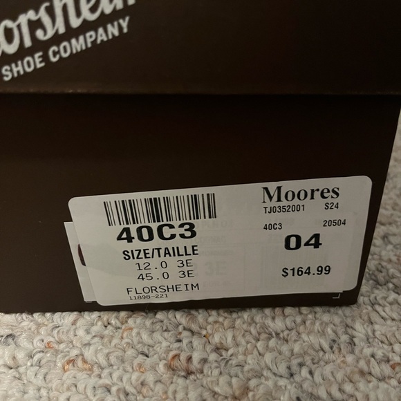 Dress shoes - Picture 3 of 3